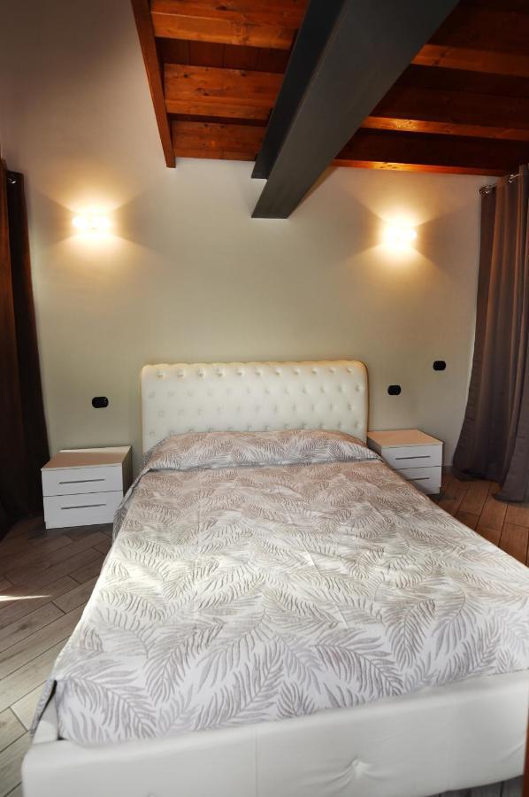 La Terrazza Sul Lago Peschiera del Garda Zewnętrze zdjęcie